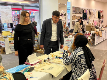 Kütahya’da yöresel ürünler ve el sanatları tanıtıldı