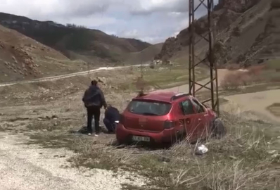 Yüksekova-Van kara yolunda kaza: 1 ölü, 1 ağır yaralı