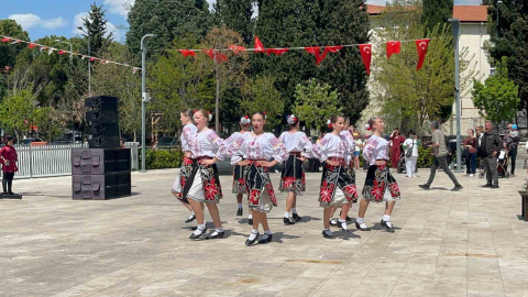 Altı ülkenin çocukları Muğla’da aynı sahneyi paylaştı