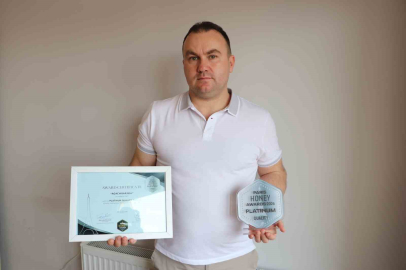 Eskişehir’in balı Paris’i salladı