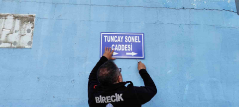 Tuncay Sonel’in ismi caddelerden kaldırıldı
