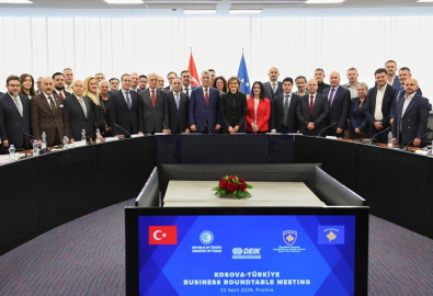 Bakan Bolat, Türk ve Kosovalı iş adamlarıyla bir araya geldi