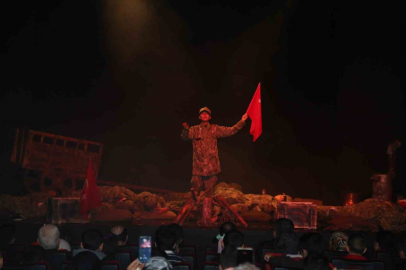 Erzurum’da Çanakkale ruhu sahneye taşındı