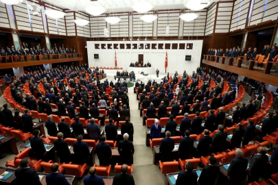 TBMM Onayladı: Sosyal Medya ve Doğum İzni İçin Yeni Dönem