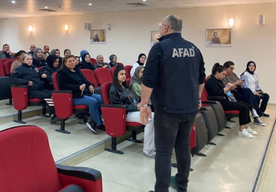 Erzincan’da afet bilinci eğitimleri sürüyor