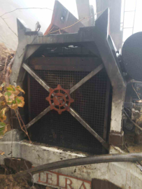 Dereli’de heyelan: Maden şirketinin sondaj makinesi toprak altında kaldı