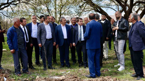 Esenbey’de 45 mahalleye hizmet verecek sağlık ocağında ilk kazma vuruldu