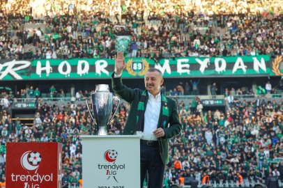 Büyükakın, Kocaelispor’un 60. yılını kutladı