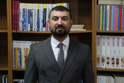 Doç. Dr. Berat Akıncı: "Yeni kurulacak düzende hiçbir şey eskisi gibi olmayacak"