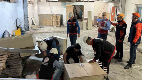 Düzce Atatürk Devlet Hastanesi’nde deprem tatbikatı gerçeği aratmadı