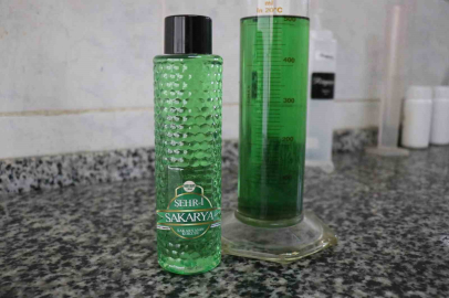 Sakarya’nın çiçekleri şişelendi, kokusu dünyayı sardı