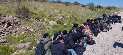 Çeşme’de 36 yasa dışı göçmen ve 2 organizatör yakalandı