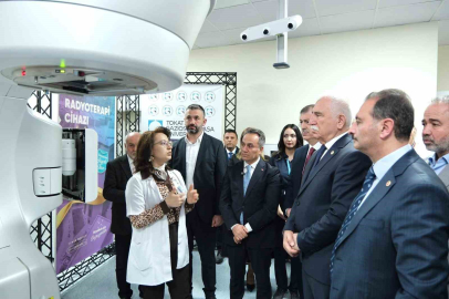 TOGÜ Hastanesi’nde radyoterapi cihazı törenle hizmete girdi