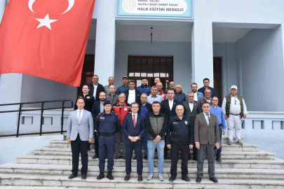 Salihli’de gönüllülere orman yangını eğitimi