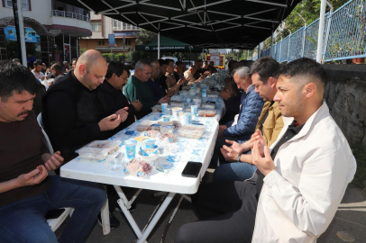Mersin’de hayatını kaybeden itfaiyeci Çelikkaya yıl dönümünde anıldı