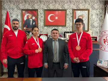 Bilecikli sporculardan kick boksta Türkiye derecesi