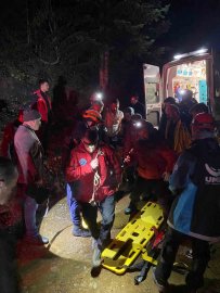 Kastamonu’da dağlık alanda uçurumdan düşen genç için ekipler seferber oldu