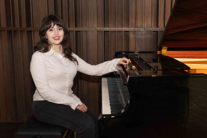 Genç piyanistin ’üstün’ başarısı