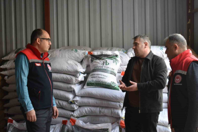 Bayburt’ta üreticilere yüzde 50 hibeli yem bezelyesi tohumu dağıtıldı