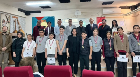 Yenipazar’da ortaokullar arası matematik olimpiyatı tamamlandı
