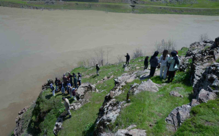 Üniversiteli gençler fotoğrafçılık kursuyla Muş’u keşfediyor