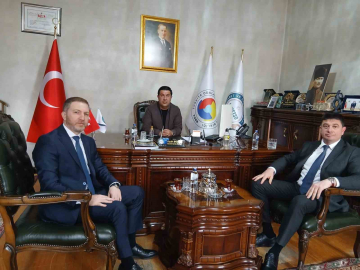 Kars’ta Türkiye-Azerbaycan ekonomik iş birliği masaya yatırıldı