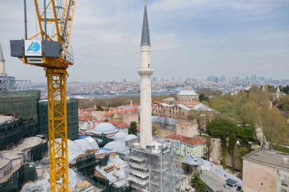 Ayasofya’nın kuzeydoğu minaresinde restorasyon tamamlandı

