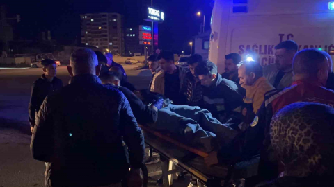 Kayseri’de SUV araç ile otomobil çarpıştı: 3’ü ağır 4 yaralı