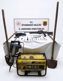 Diyarbakır’da kaçak kazı yapan 5 kişi suçüstü yakalandı