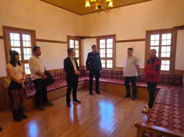 Arıkan, Bahçe Mahallesi’nde yürütülen çalışmaları inceledi