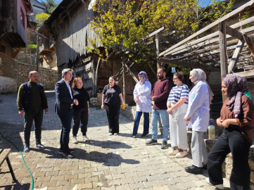 Kaymakam Arıkan’dan Apçağa köyünde restorasyon çalışmaları incelemesi