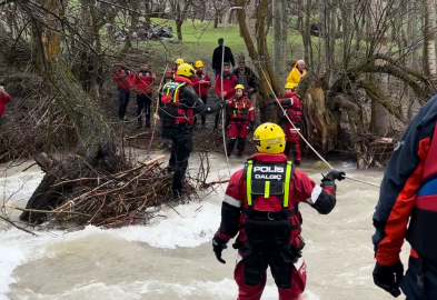 Şemdinli’de dereye düşen çocuğun cansız bedeni bulundu