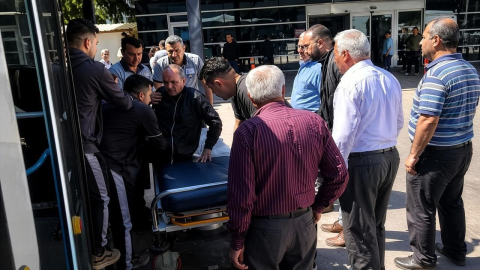 Halk otobüsü şoförü fenalaşan yolcu için direksiyonu hastaneye çevirdi