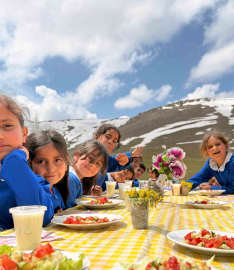Ağrı’da öğrenciler baharı mangalla karşıladı