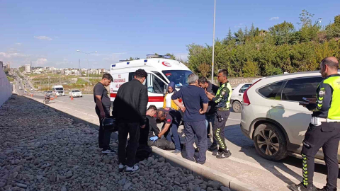 Otomobil ile motosiklet çarpıştı: 1 yaralı