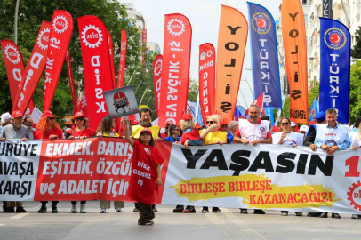 Antalya’da 1 Mayıs coşkusu