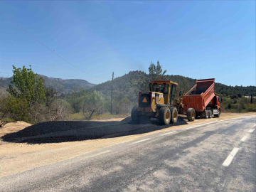 Bilecik’te tehlikeli yol genişletildi
