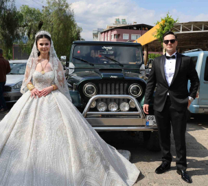 Gamze ile Berkay’ın düğünü Aydın dağlarındaki yüzlerce cipi Nazilli’de topladı