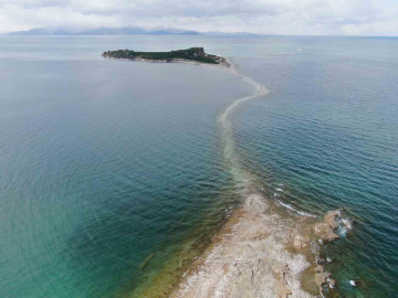 Van Gölü’nün incisi Çarpanak Adası için kritik uyarı