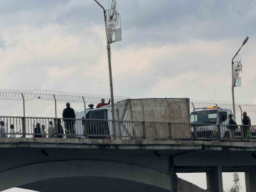 Şanlıurfa’da fırtına ve dolu hayatı felç etti