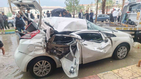 Şanlıurfa’da güneş enerjisi paneli otomobilin üzerine devrildi: 1 ölü