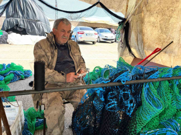 Fatsa’da 58 yıllık balıkçı mesleğinin başında