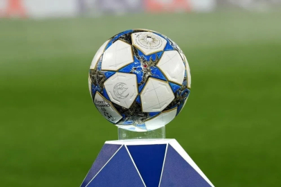 UEFA Şampiyonlar Ligi’nde finalistler belli oluyor
