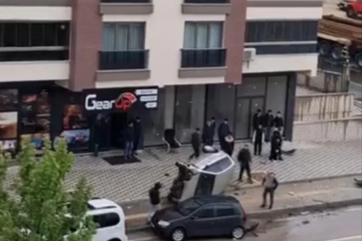 Bursa’da kontrolden çıkan otomobil takla attı
