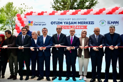 Yeşilyurt Belediyesi Otizm Yaşam ve Destek Merkezi hizmete sunuldu
