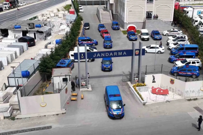 Tekirdağ’da dar sokaklarda huzur uygulaması: 21 aranan şahıs yakalandı
