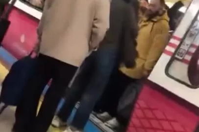 Pendik metrosunda teknik arıza: Seferlerde aksamalar yaşandı
