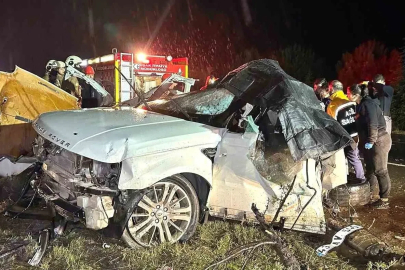 Uşak’taki zincirleme trafik kazası Kütahya’yı yasa boğdu
