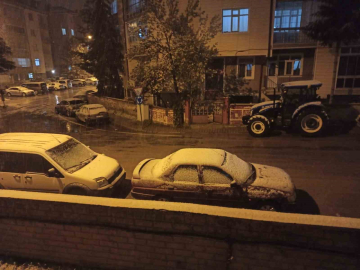 Konya’da Mayıs ayında kar yağdı