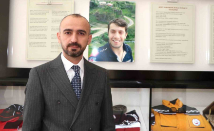 Erzurum, Bayburt ve Gümüşhane Tabip Odası’nda Furkan Soner Taş güven tazeledi